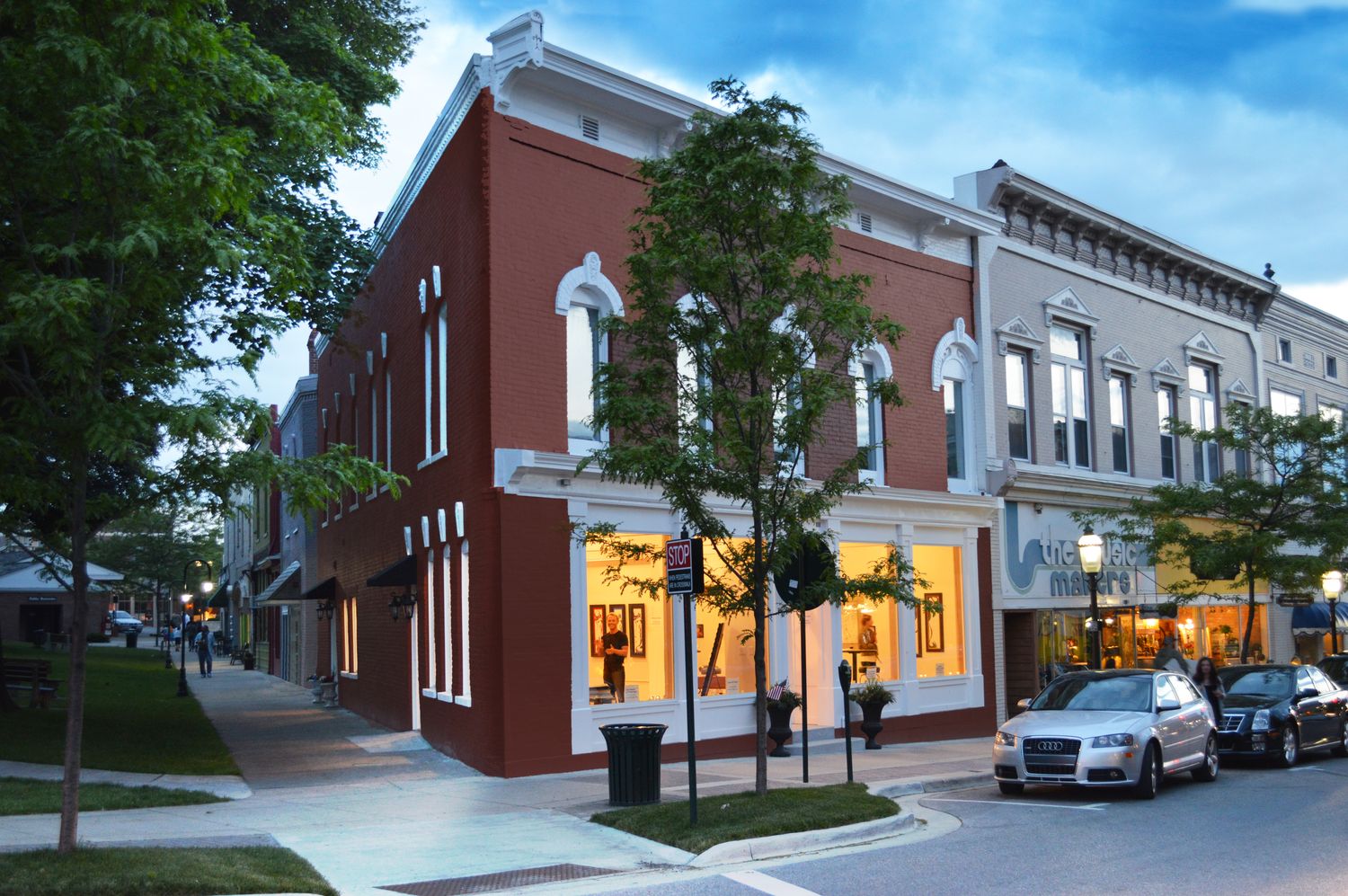 The Offices at 410 Lake